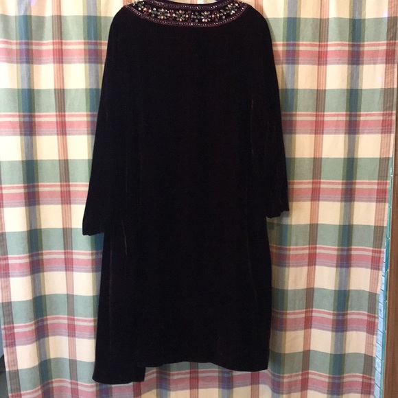 Neiman Marcus Exclusive velvet beaded dress w coat - updated photo measurements - Picture 8 of 16
